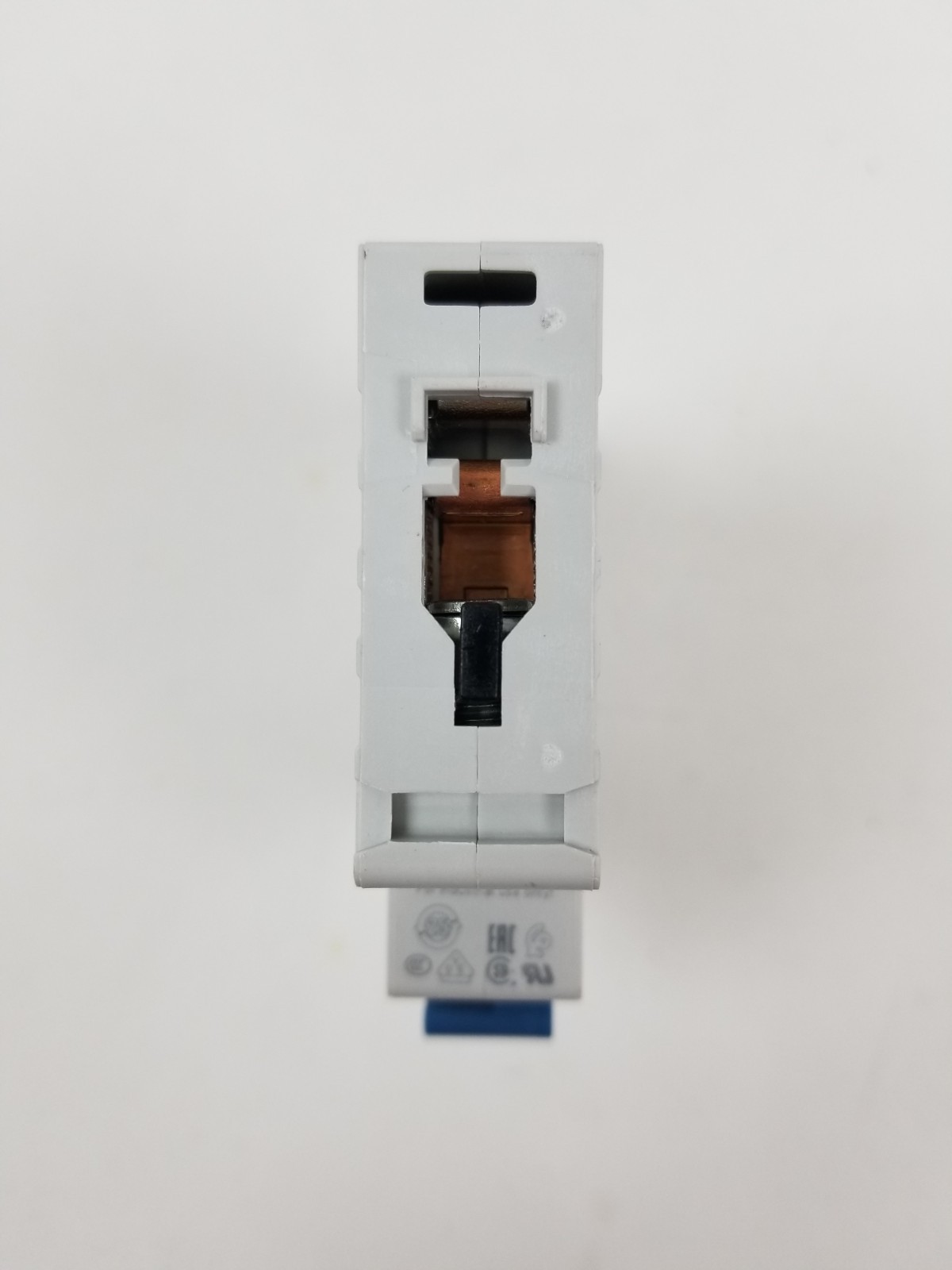 2 Allen-Bradley 1492-SPM1D040 Supplementary Protector 1-Pole 4A Trip Curve D NEW