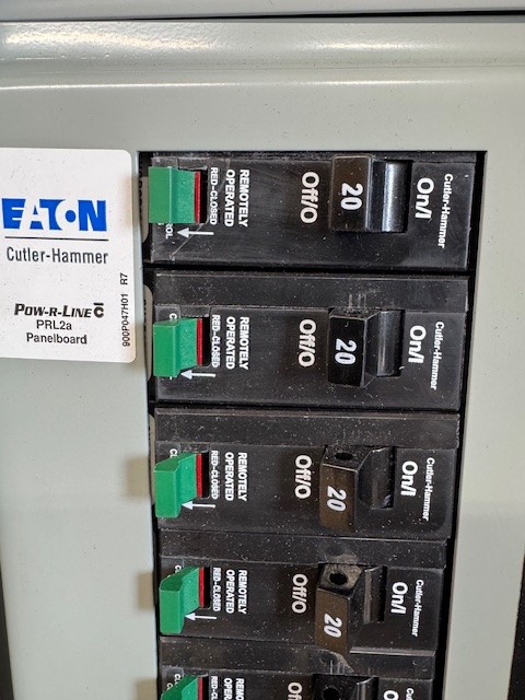 EATON CUTLER HAMMER PRL2A 480Y/277 V 225 AMP 3 PHASE 4 WIRE INTERIOR COMMERCIAL