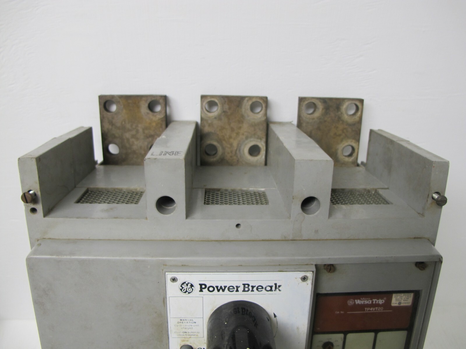 General Electric TPVF6620 2000 Amp PowerBreak Breaker VersaTrip LI TPVF TP4VT20