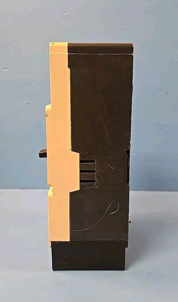 Eaton/Cutler Hammer HKD3400F 400A HKD 65k Circuit Breaker /w KES3400LSI Trip