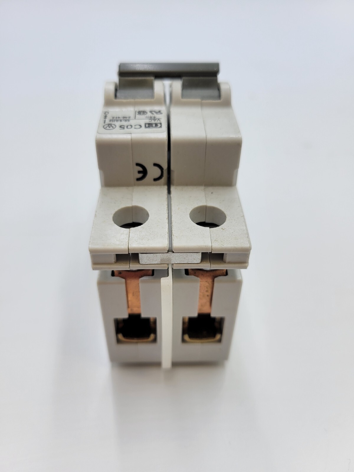 Cutler-Hammer SPCL2C00 Mini Circuit Breaker 0.5A 2P 480V Din Rail .5 Amp 2 Pole