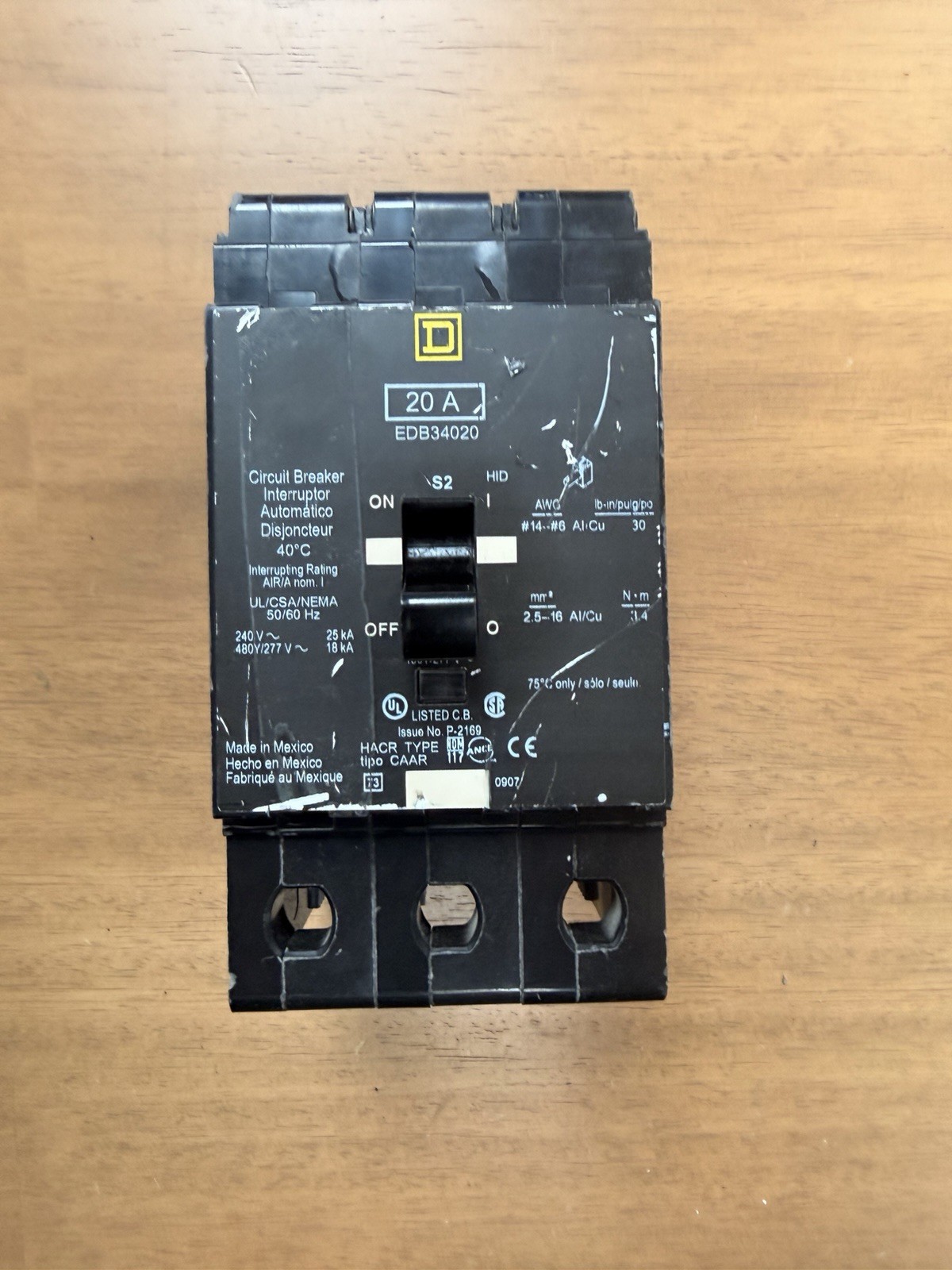 Square D EDB34020 Bolt On Circuit Breaker 3P / 480/277V / 20 Amp NTO
