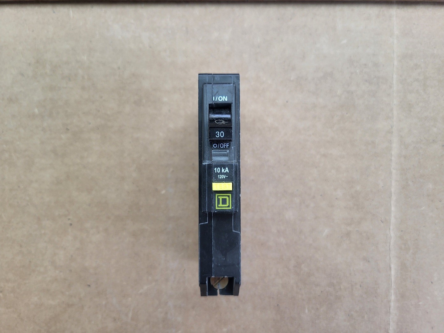 SQUARE D QOB130 30 Amp, 1 Pole, 120/240 Volts Circuit Breaker – Electrical