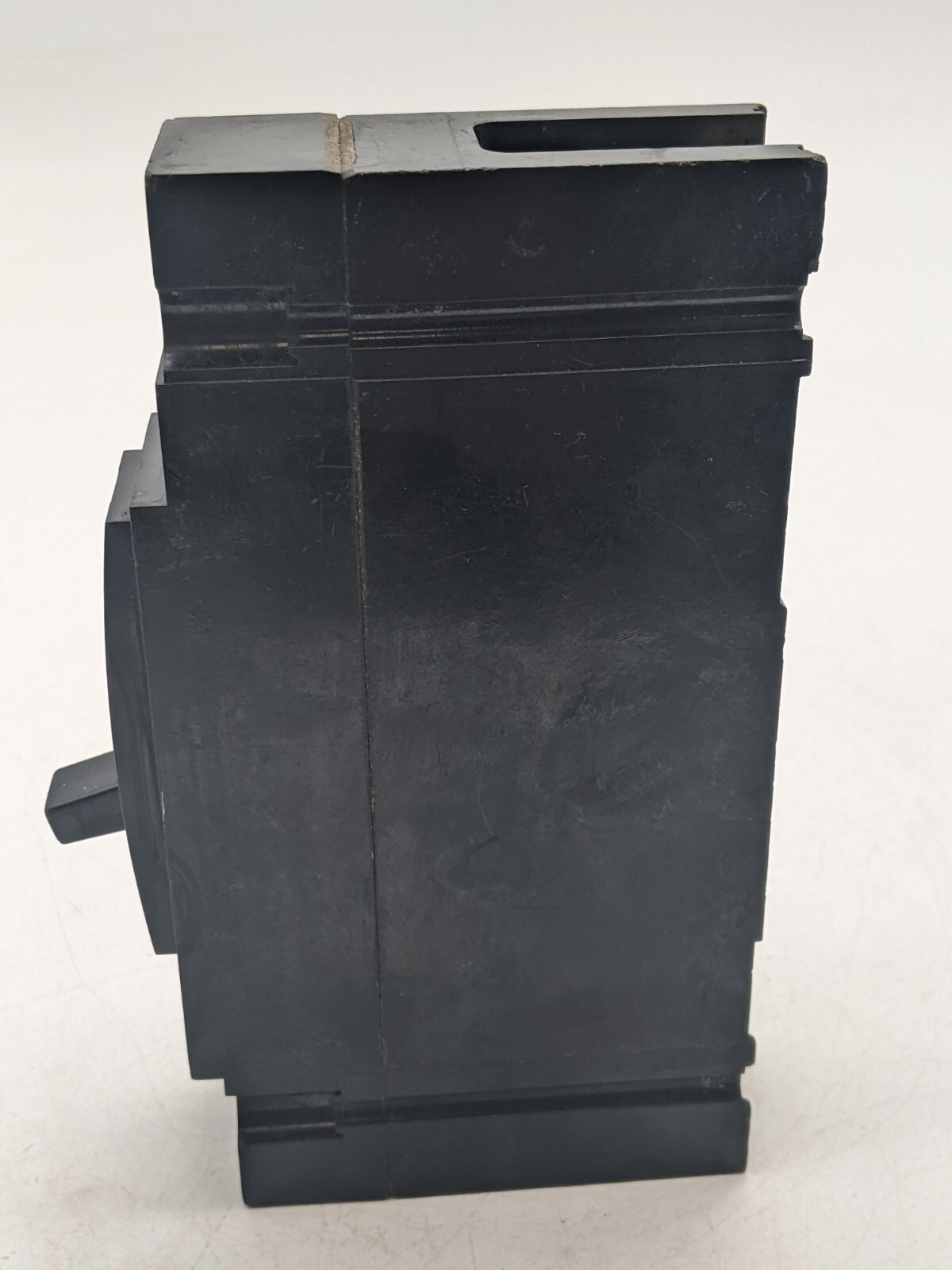 General Electric TED113020 Bolt-On Circuit Breaker 20A 277V 1P 1PH TED 277 Volt