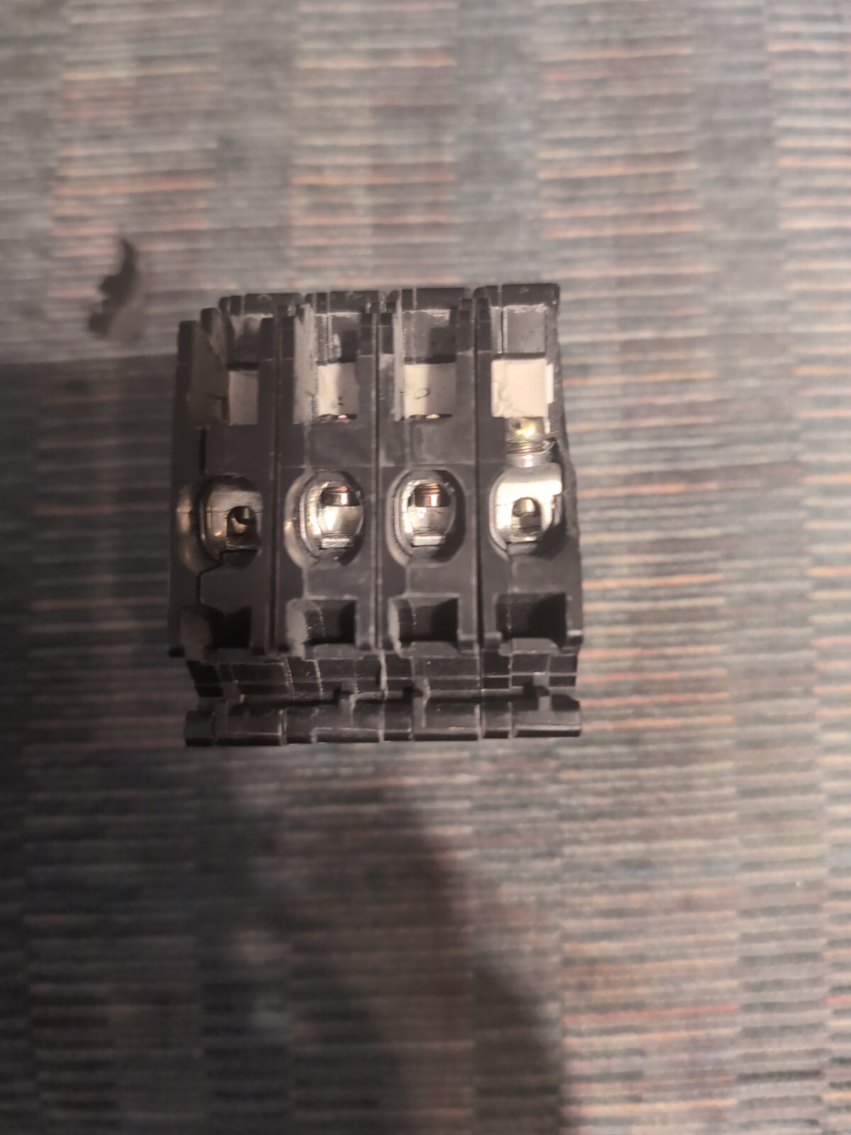 Siemens Q22040CT Circuit Breaker 4P 20/40A Type QT CU/AL 120/240VAC