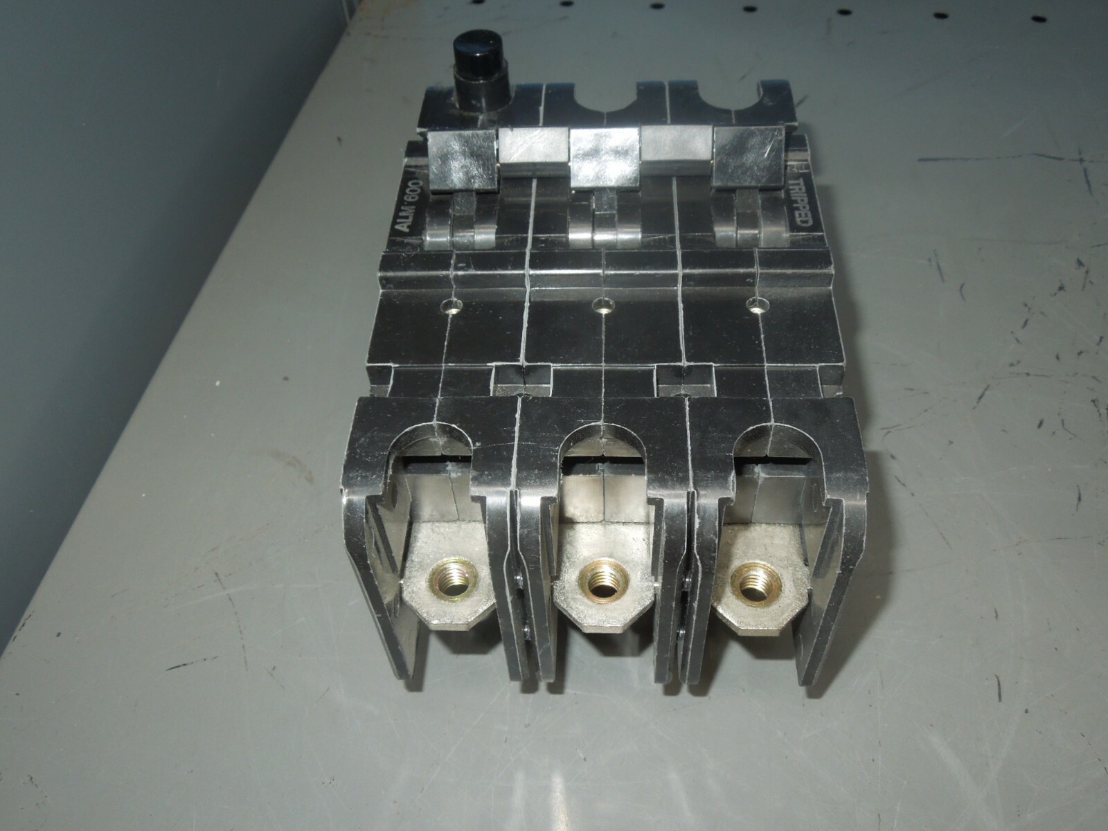 Heinemann Electric ALM-600 600A 3P 65V DC GJ1P-Z4-4 Circuit Breaker Used E-Ok