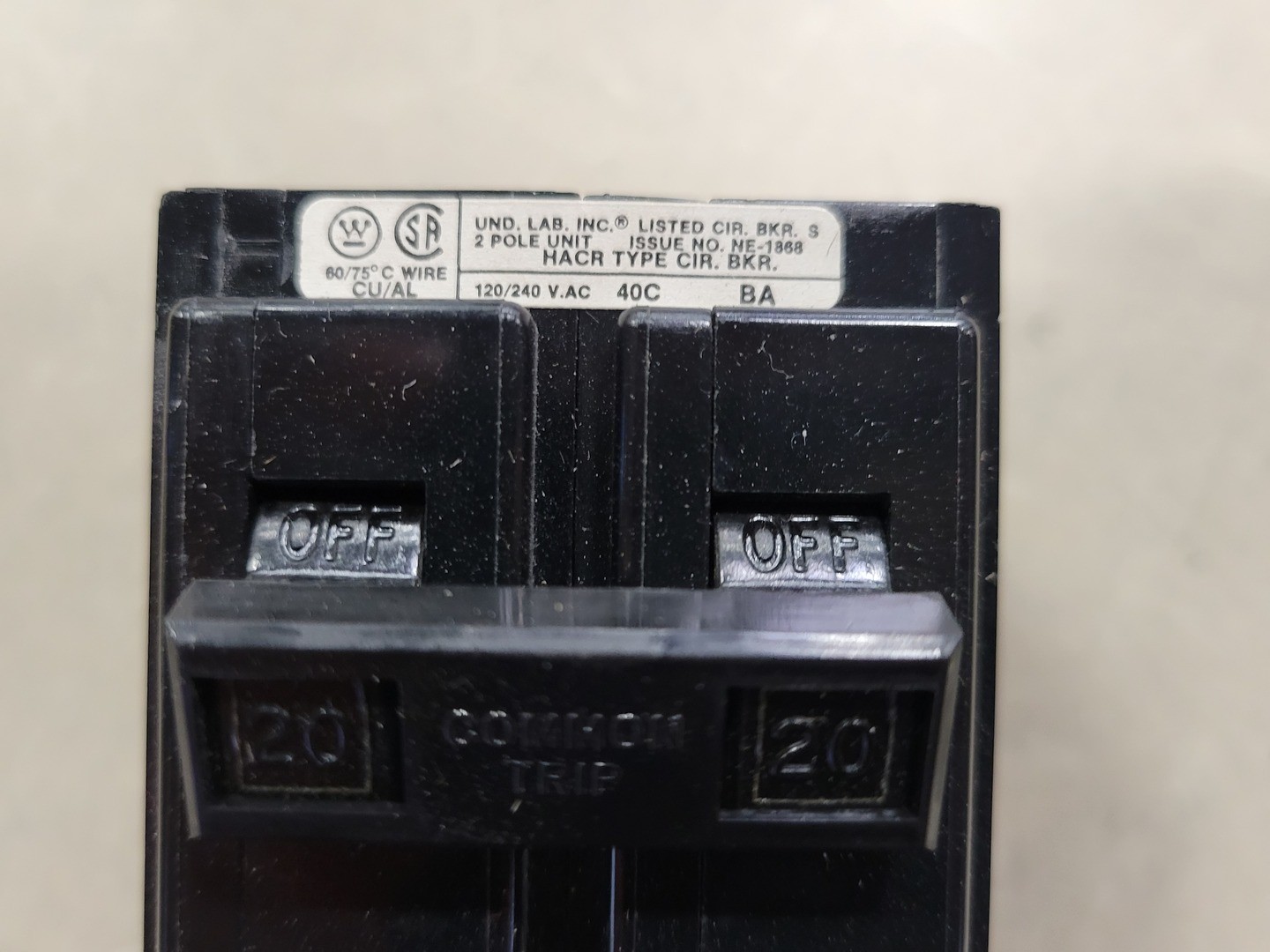Westinghouse BA2020 20 Amp 2 Pole Circuit Breaker – Electrical