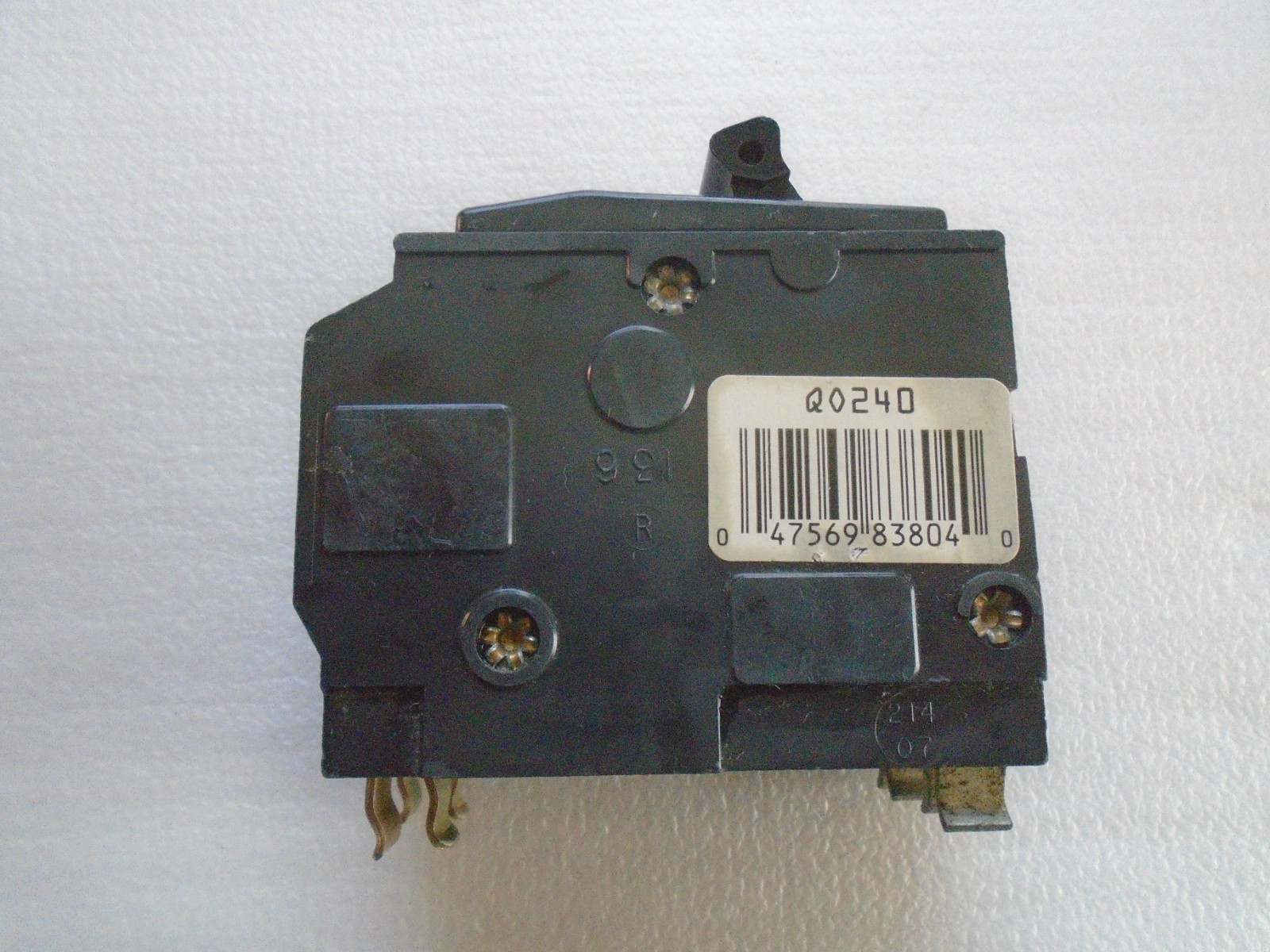 Square D QO240 40 Amp 2 Pole Yellow “D” QO Plug-in Circuit Breaker 120/240 USED