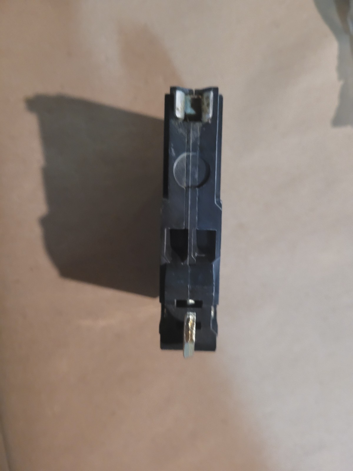 Square D QOT2020 1 Pole Twin 20 amp 120/240v Tandem Breaker QO2020 w/ Hook W#