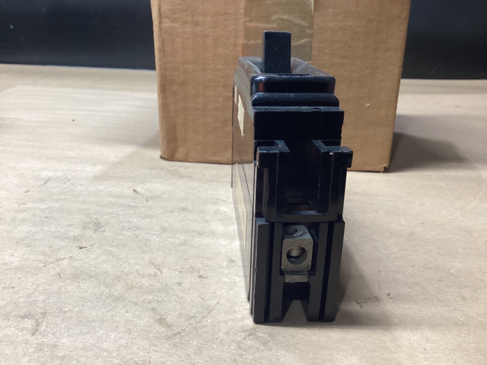 FPE Federal Pacific circuit breaker type NEF 1p 20amp LB-232 #131A108PR2*CO