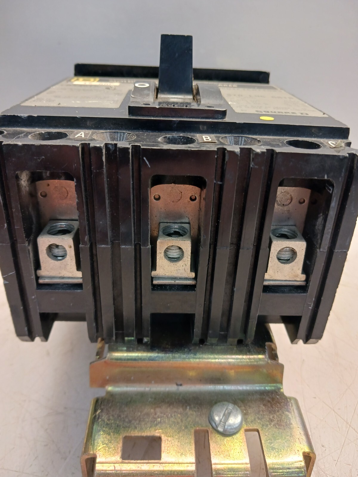 SQUARE D 15 AMP I-LINE CIRCUIT BREAKER 3 POLE 480 VAC FA34015