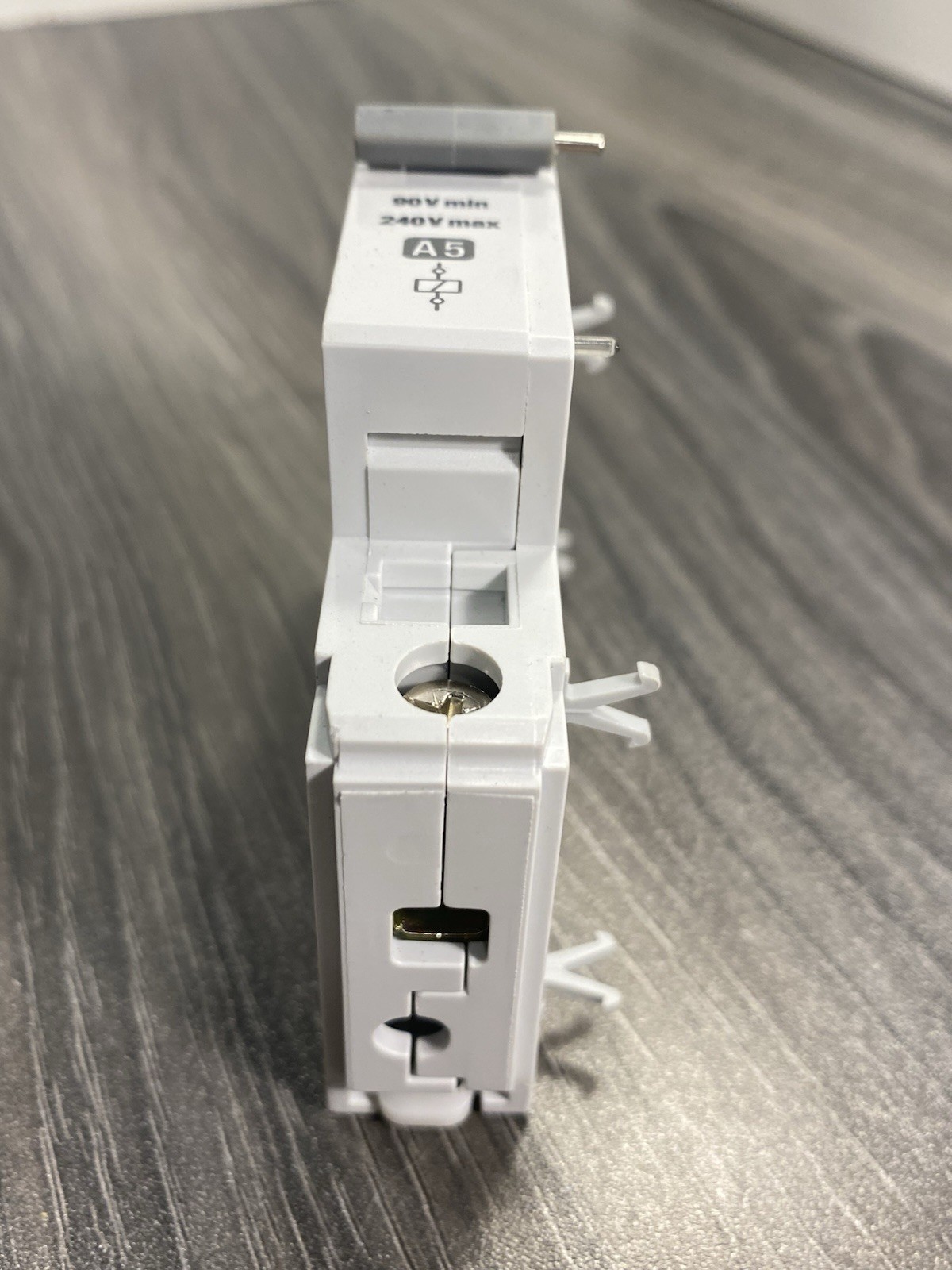 Schurter AS168X-ACB A5 90-240V Air Circuit Breaker – USA