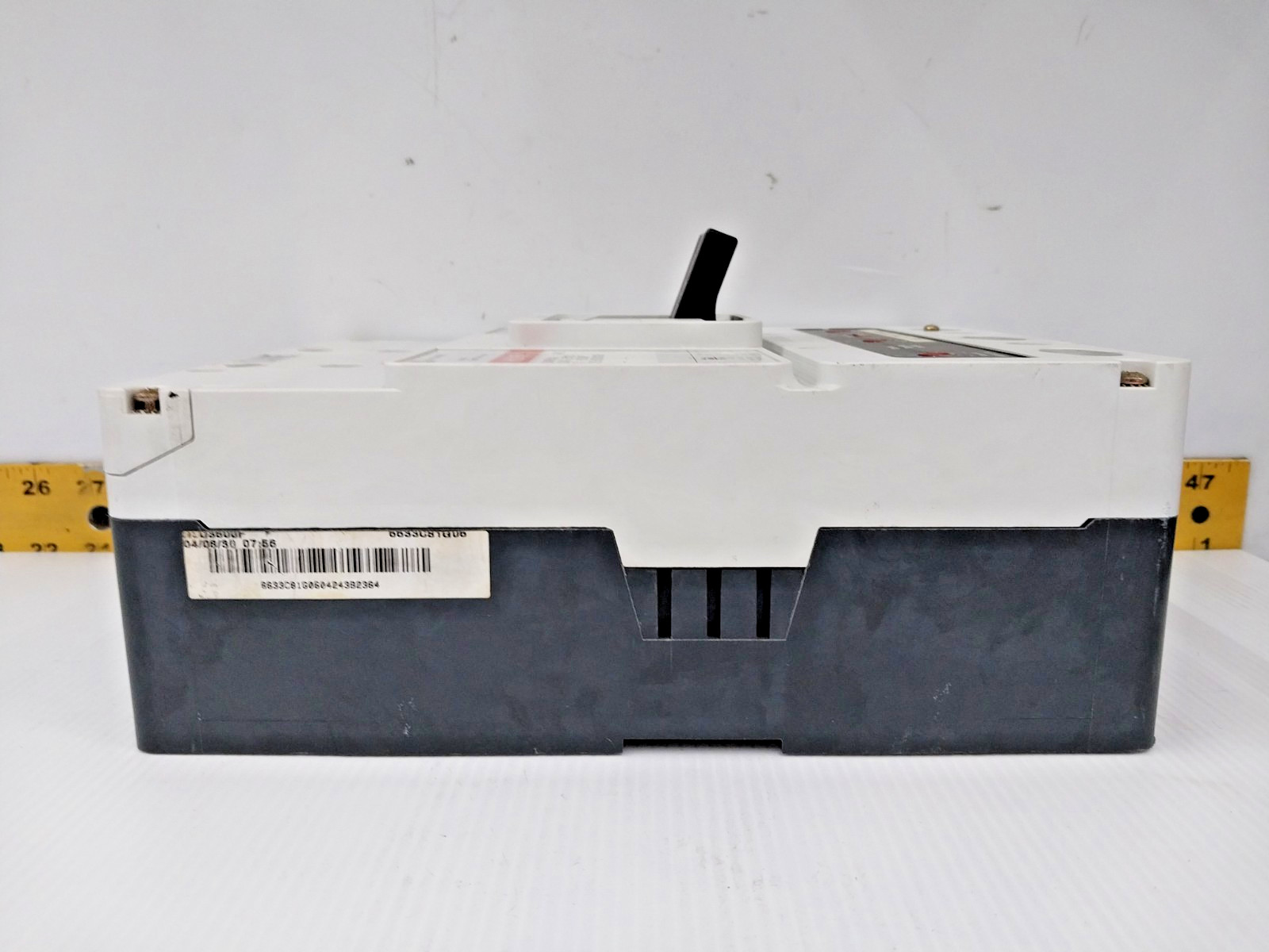 Cutler-Hammer 600 Amp Circuit Breaker 600 VAC / 250 VDC 3 Pole HLD3600F