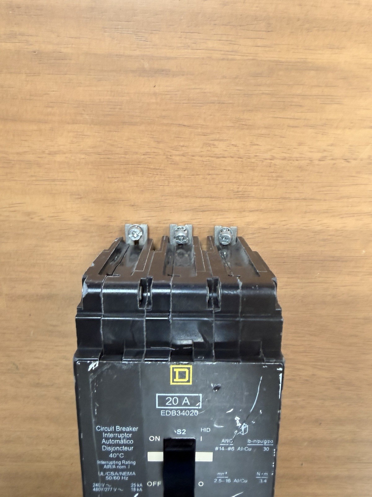 Square D EDB34020 Bolt On Circuit Breaker 3P / 480/277V / 20 Amp NTO