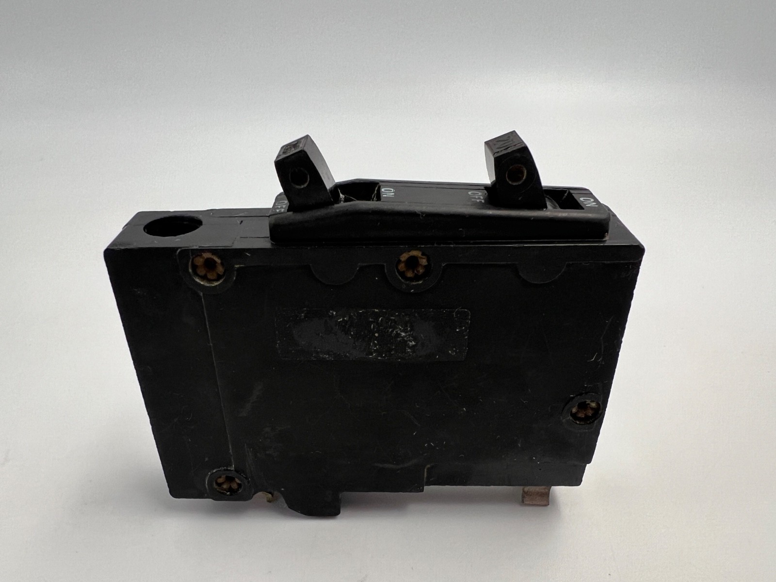 Square D QOT2020 20 Amp Tandem Type QOT Circuit Breaker