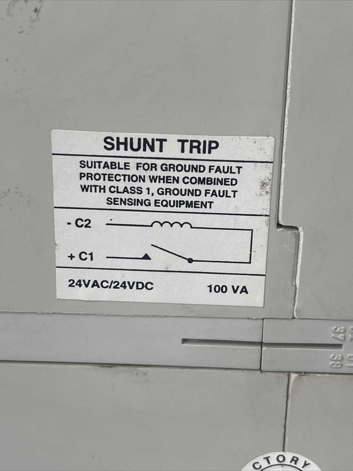 ABB S6N CIRCUIT BREAKER 600V 600AMP 3POLE SHUNT TRIP 24V