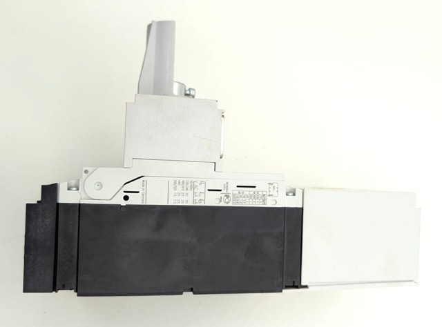 Moeller NZM B1 IEC/EN 60947 DIN VDE 0660 3 Pole Compact Circuit Breaker