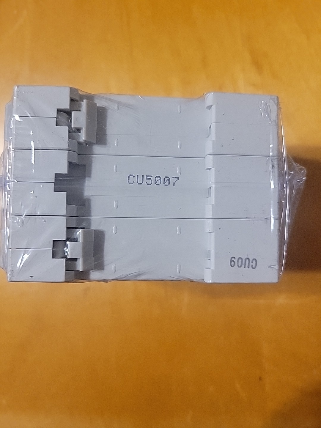 Chtaixi Circuit Breaker – DZ47N-63 3 Pole 120/240V-50/60Hz “Sealed&New”