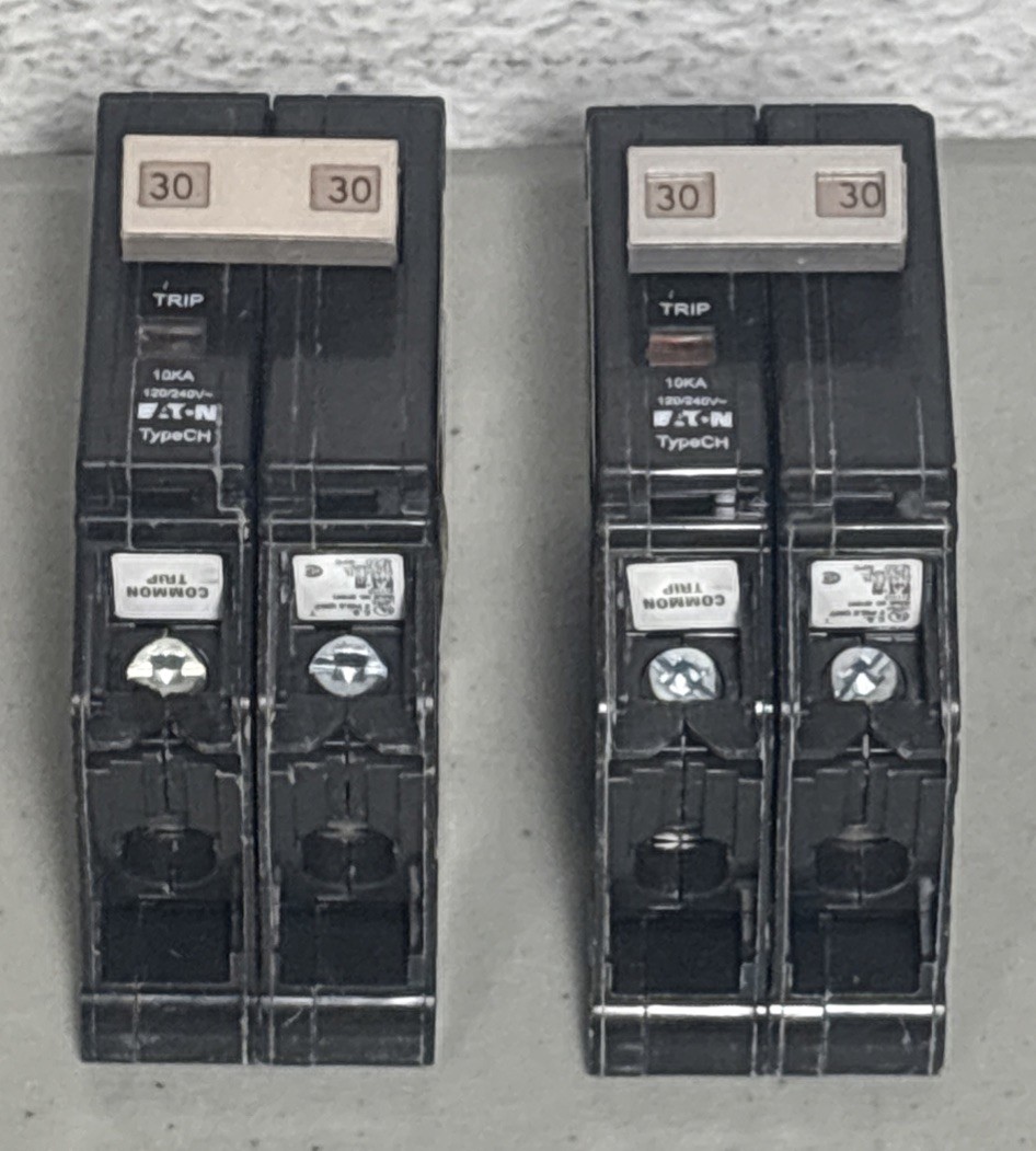Lot of 2 New EATON CH230 CHF230 Circuit Breakers 30 AMP 2 Pole Type CH