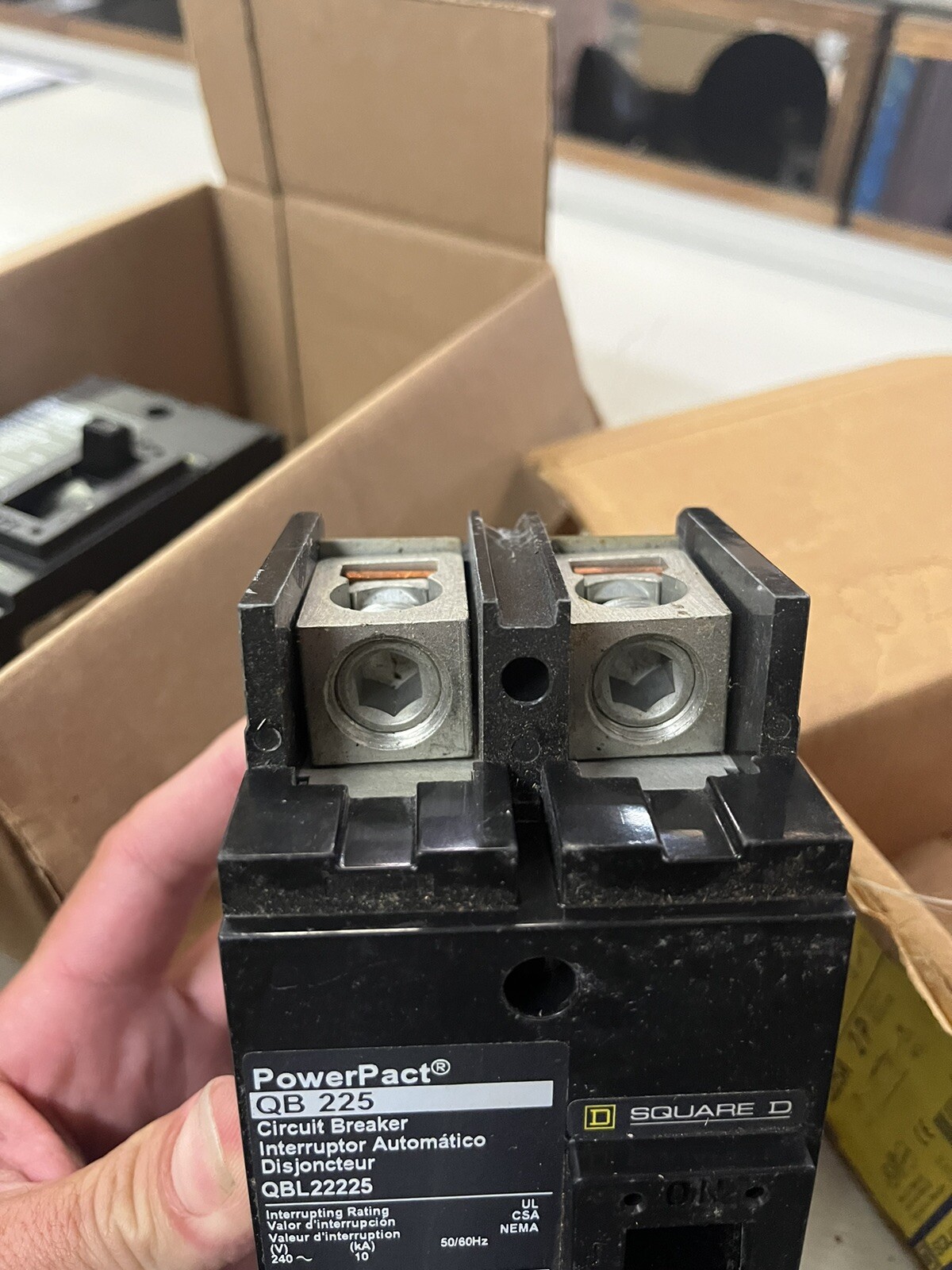 NEW QBL22225 SQUARE D 2 POLE 225AMP 240V 10KA POWERPACT CIRCUIT BREAKER