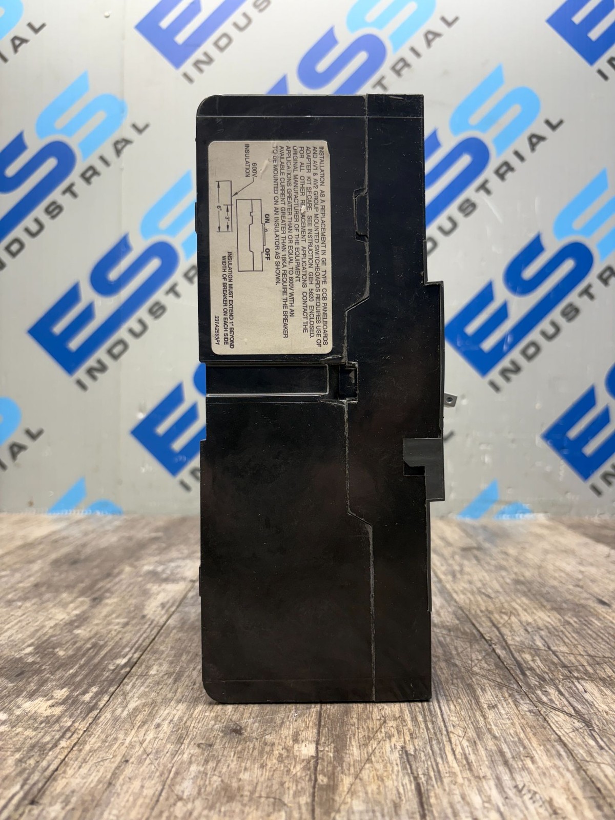GE SFHA36AT0250 SPECTRA RMS HI-BREAK CIRCUIT BREAKER 250A FRAME 200A TRIP 3P