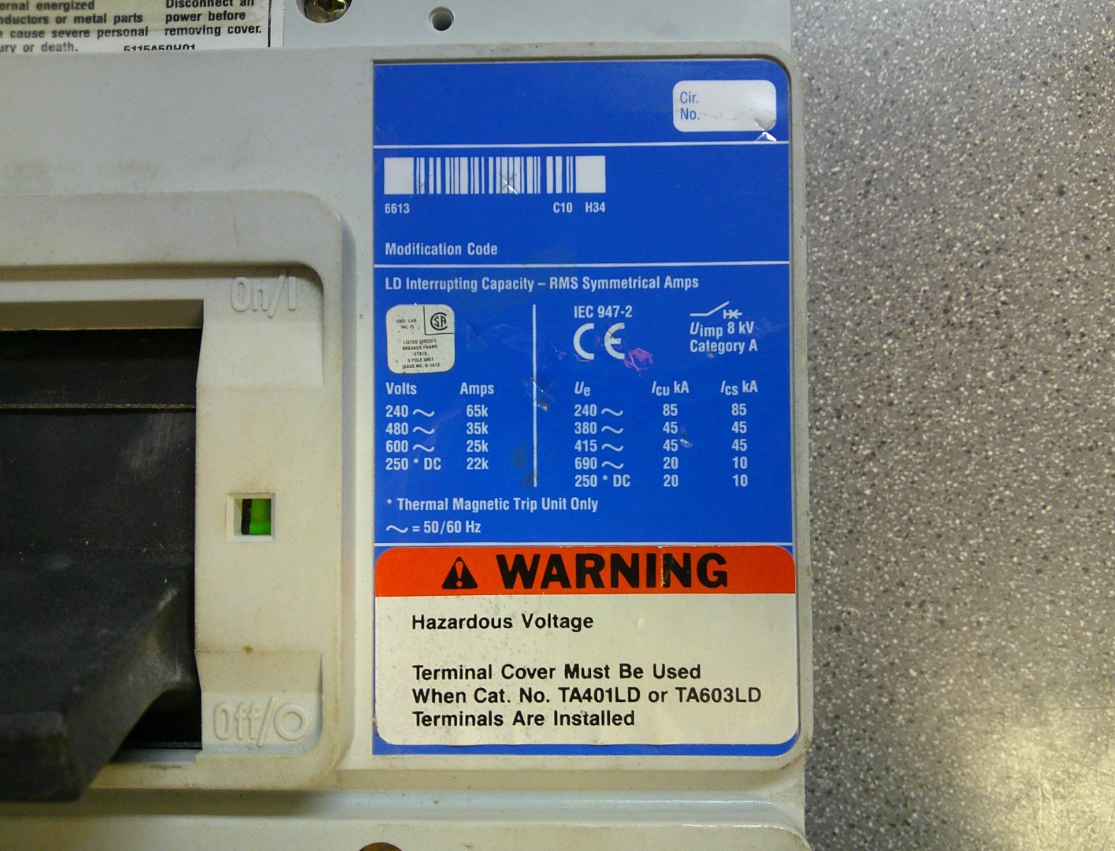 CUTLER HAMMER LD3600F 600 AMP 600 VOLT CIRCUIT BREAKER WITH MAGNETIC TRIP