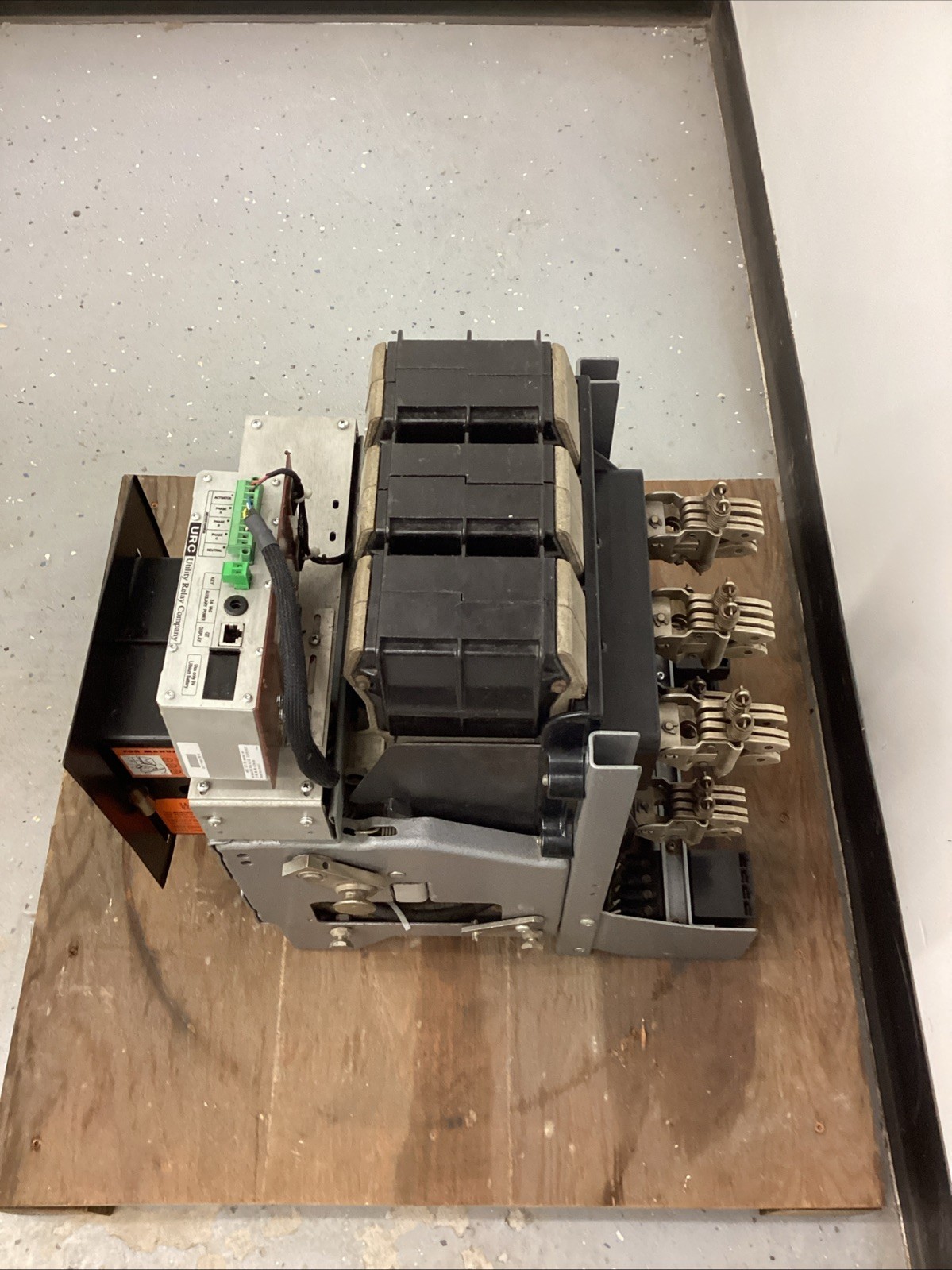 ITE Circuit Breaker Type K600 225 A Rebuilt
