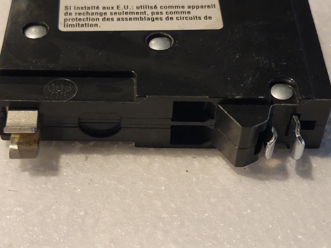 Lot of 2 Square D QO2020 Tandem Circuit Breaker 20A Twin NO HOOK Non-CTL Tested