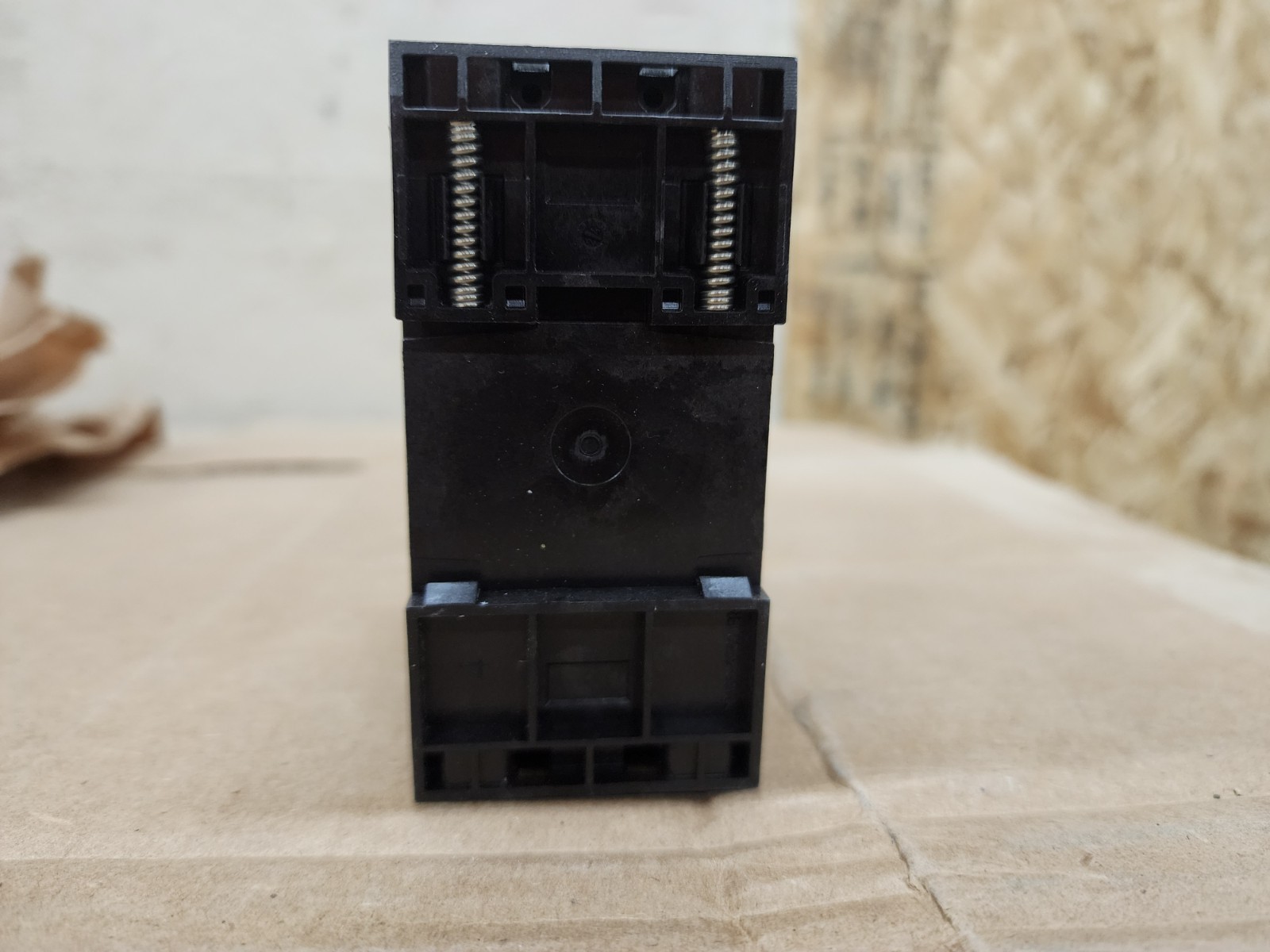 Allen Bradley 140MT-D9E-C10 480V 0.63 – 1 A Motor Protector Circuit Breaker