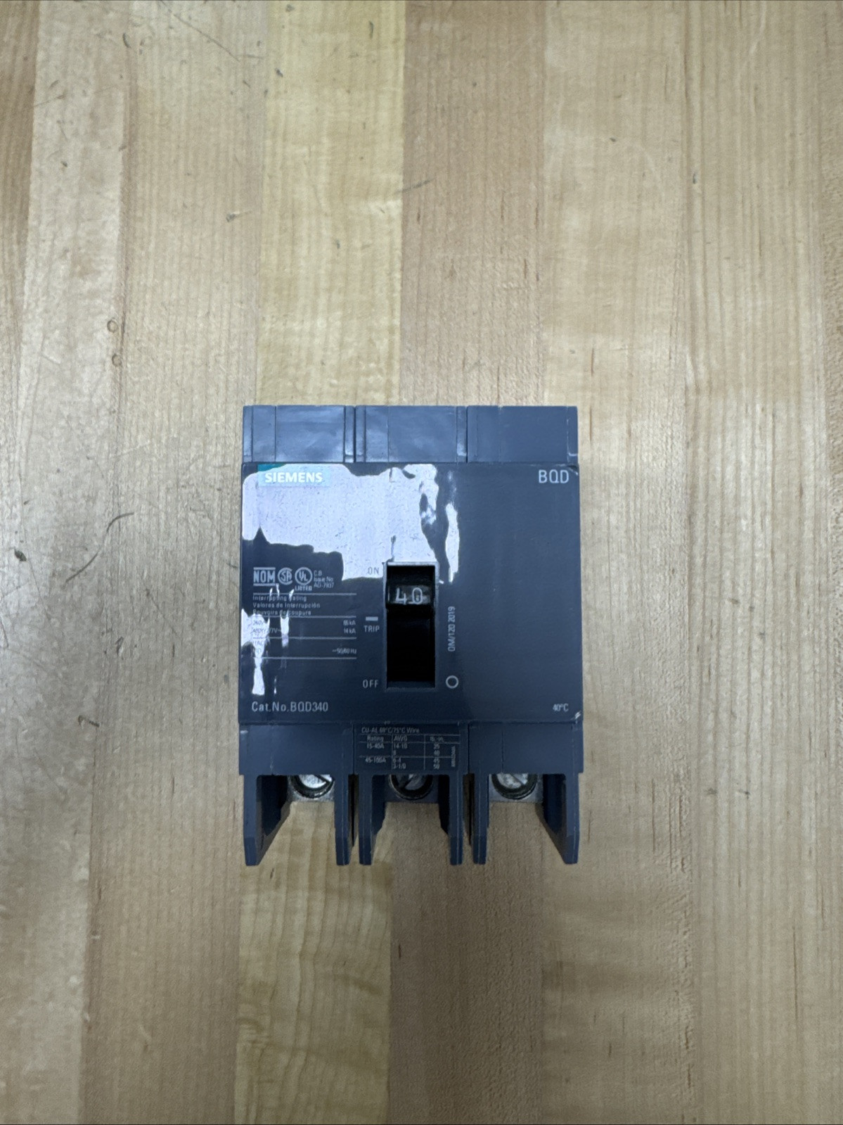 NEW IN BOX SIEMENS BQD340 CIRCUIT BREAKER 3 POLE 40 AMP 14 KAIC