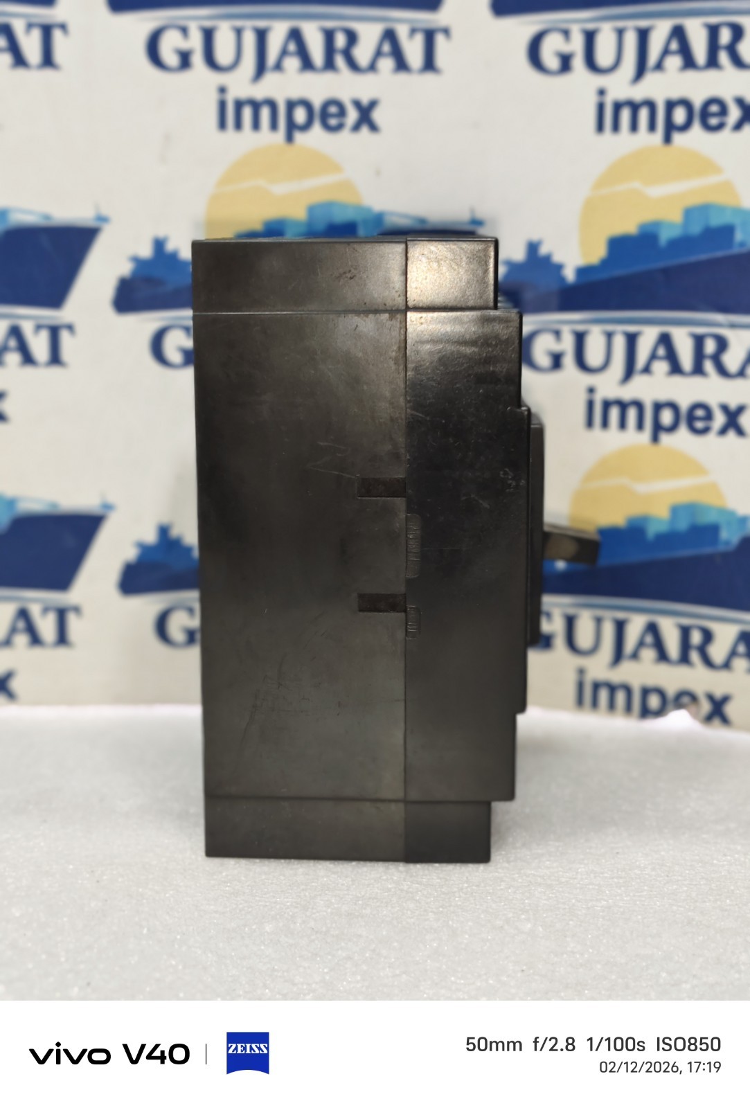 TERASAKI TEMBREAK XE100NS 75A 3POLE 25KA AC600V DC250V CIRCUIT BREAKER