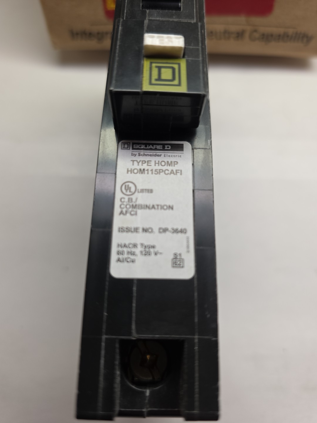 HOMELINE 15AMP.ARC-D-TECT BREAKER HOM115PCAFI