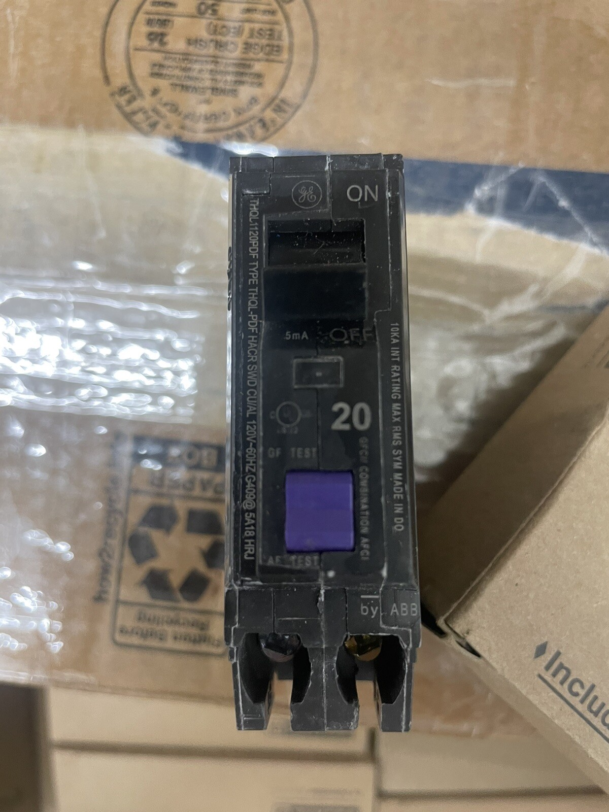 THQL1120PDF – General Electrics – Molded Case Circuit Breaker