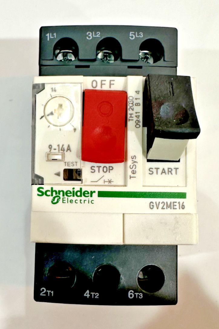 Schneider Electric GV2ME16 TeSys Deca Manual Starter and Protector NDA SHIPPING