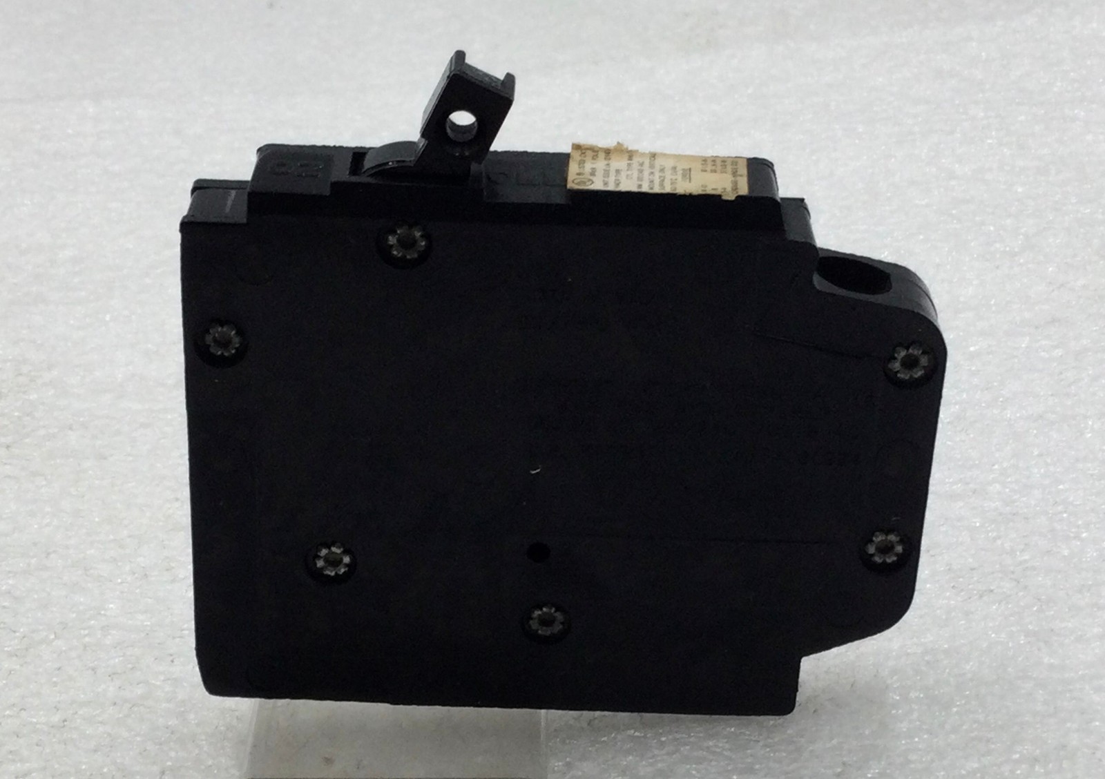 Crouse-Hinds MM115R 15 Amp 1 Pole 120/240V Circuit Breaker