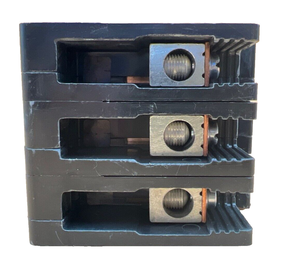 Square D EGB34100 100A 480V 3P Bolt on Circuit Breaker 100 Amp 3 Pole Used