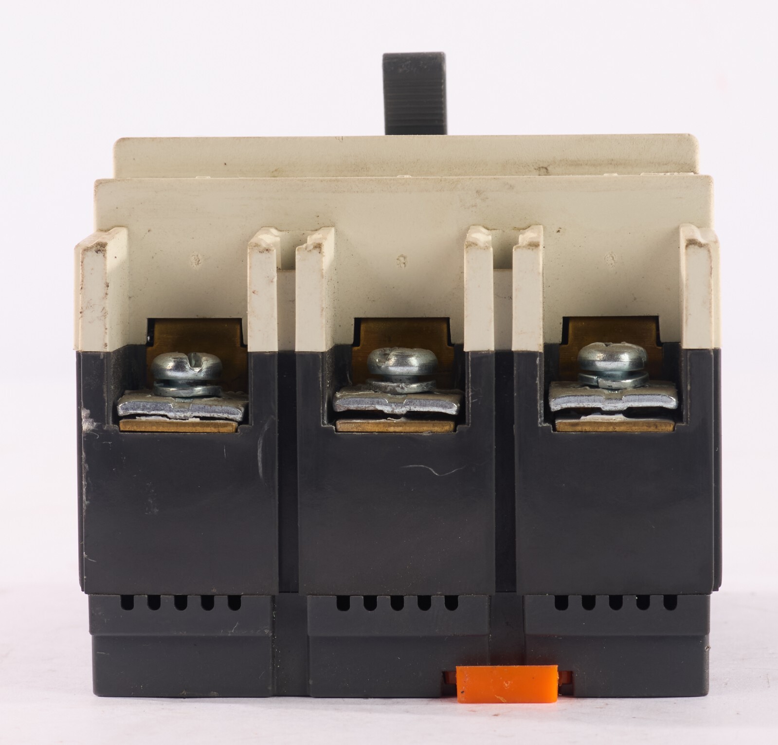 DACO Circuit Breaker DBE33BE 460V 3PH 15A