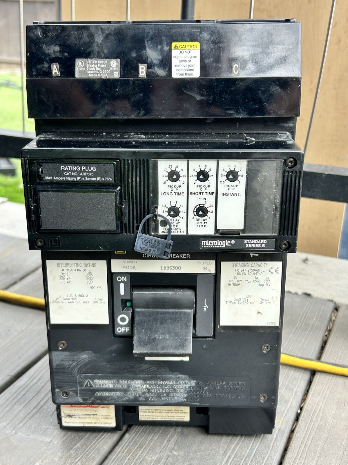 Square D LX36300