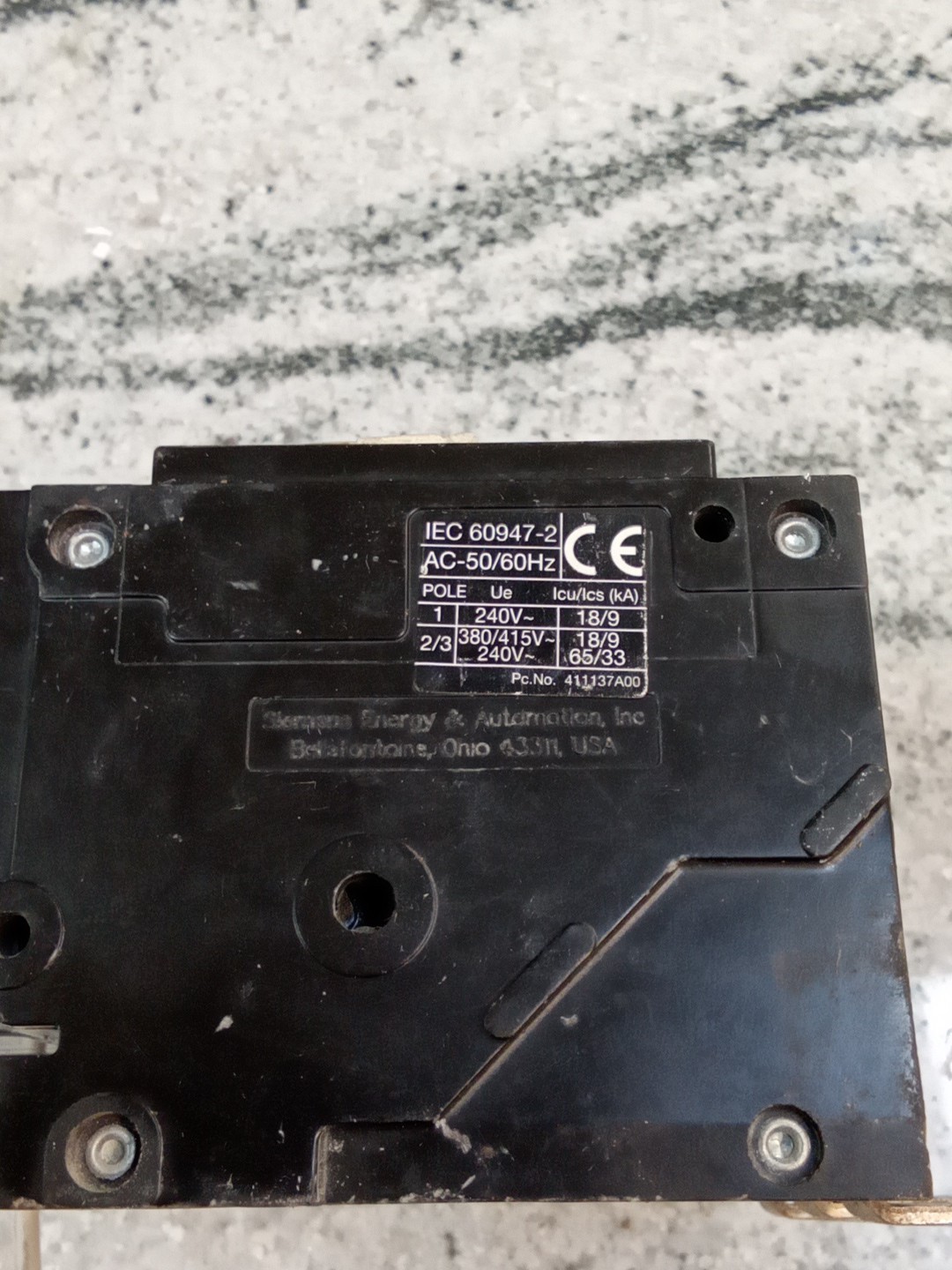 Siemens/BQD330/30A/3P/480Y/277V/BQD/BOLT ON/Breaker W/ BQDST120 Shunt TRIP(22C3