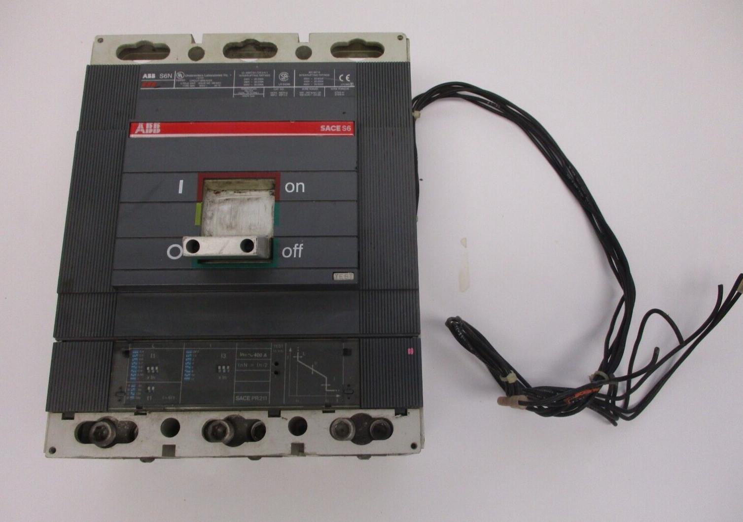 ABB CIRCUIT BREAKER USED MOLDED CASE S6N SACE S6 3 POLE UNIT AB-5221