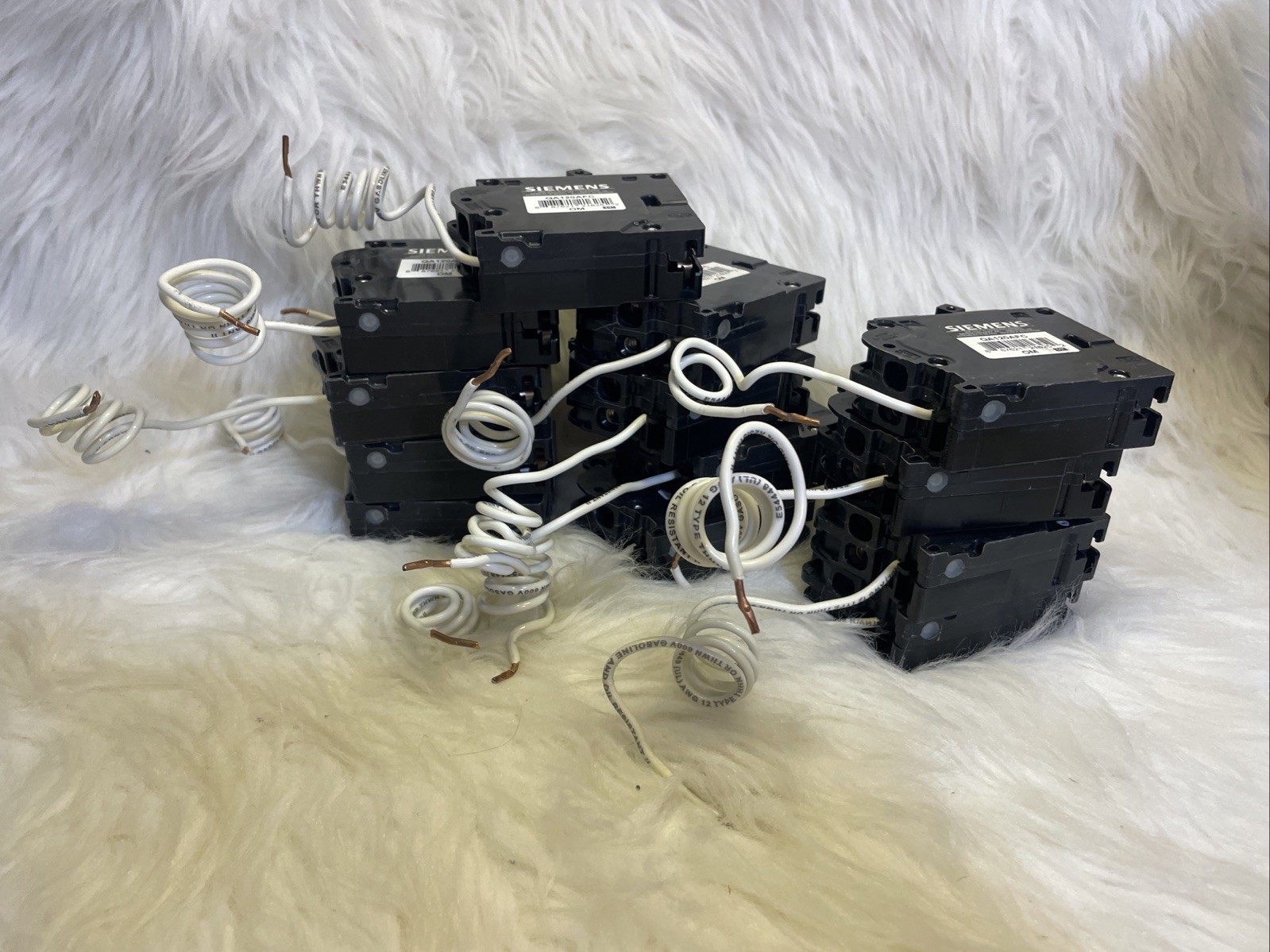 Siemens QA120AFC 20-Amp Single Pole 120-Volt Plug-On Combination AFCI Breaker