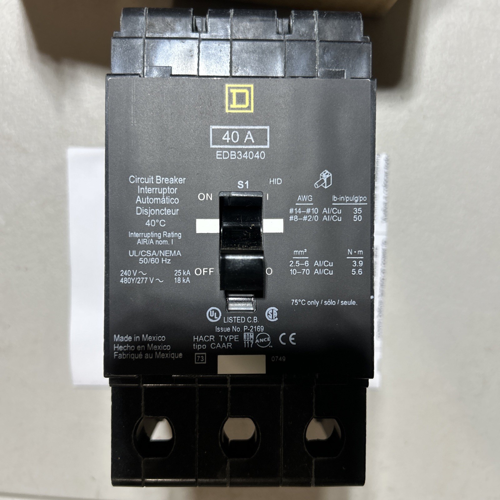 Square D Schneider Electric EDB34040 40 Amp 3 Pole 480V Circuit Breaker New Box