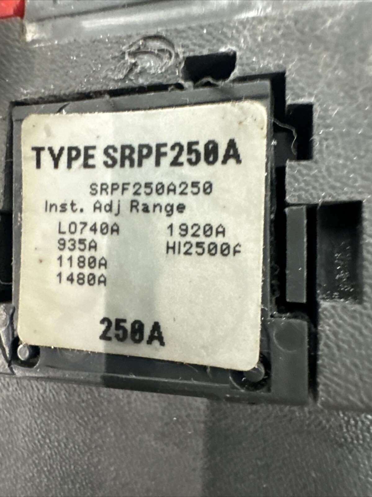 GE Spectra Circuit Breaker W/Enclosure 3 Pole 690V 250A sfla36at0250 W/Neutral