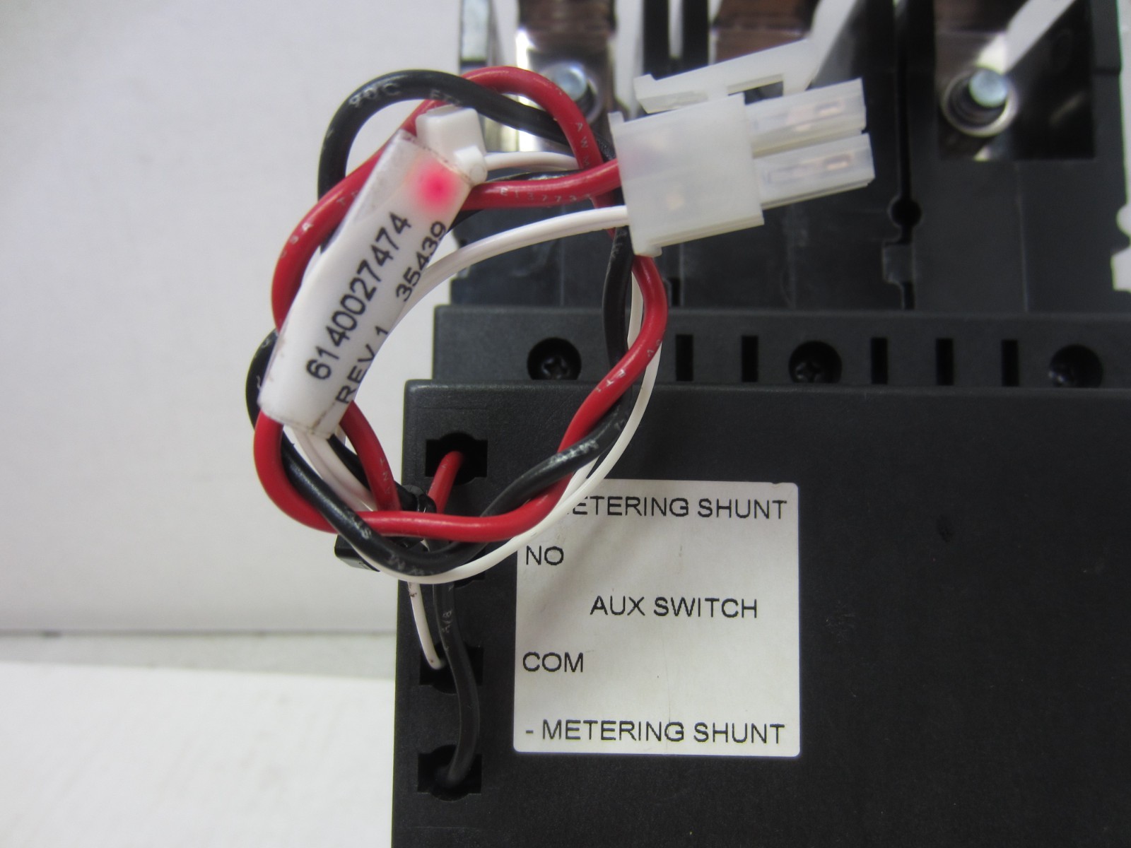 Heinemann GJ1P-Z120-11 600AMP 3 Pole Circuit Breaker (5 In-Stock)