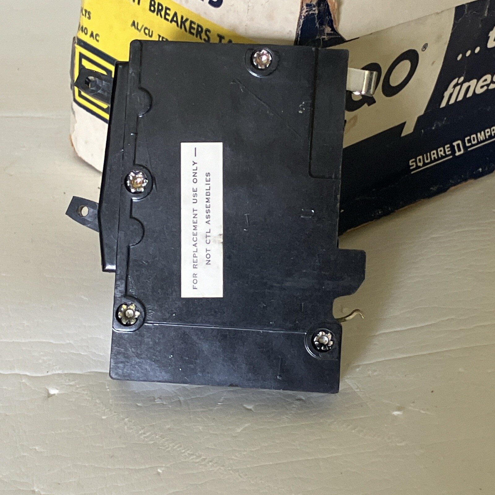 Square D QO1515 15 Amp 1 Pole Piggyback Metal Clip QOT1515 Clamp connect NEW!