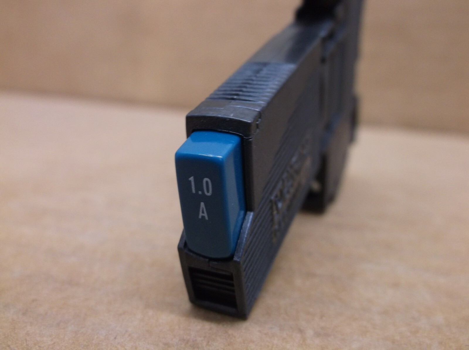 UK 6-FSI-C With TCP 1.0A Phoenix Contact Circuit Breaker Protector TCP 1A *