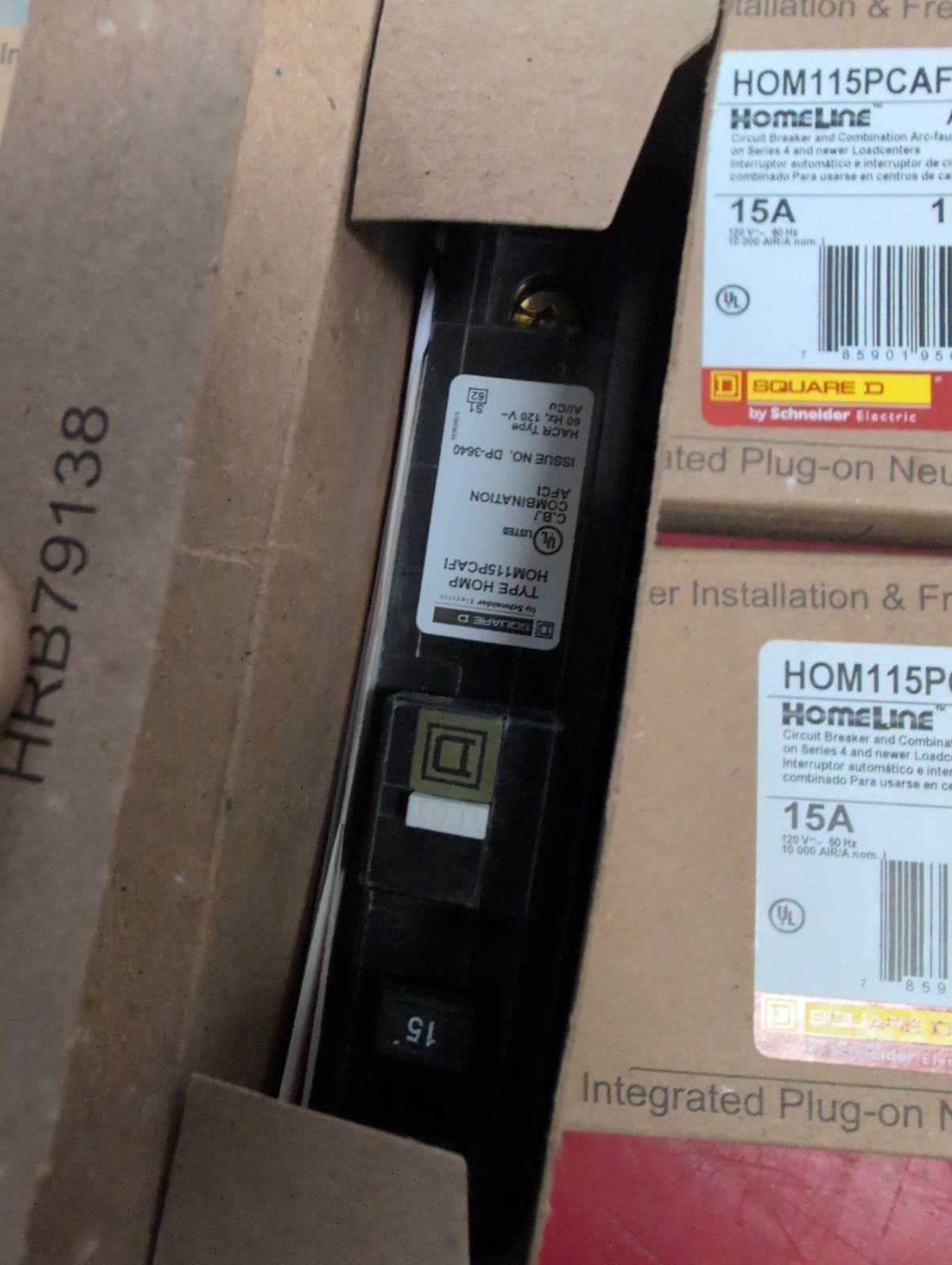 Lot of 4 SquareD/Homeline HOM115PCAFI Circuit Breaker 15A