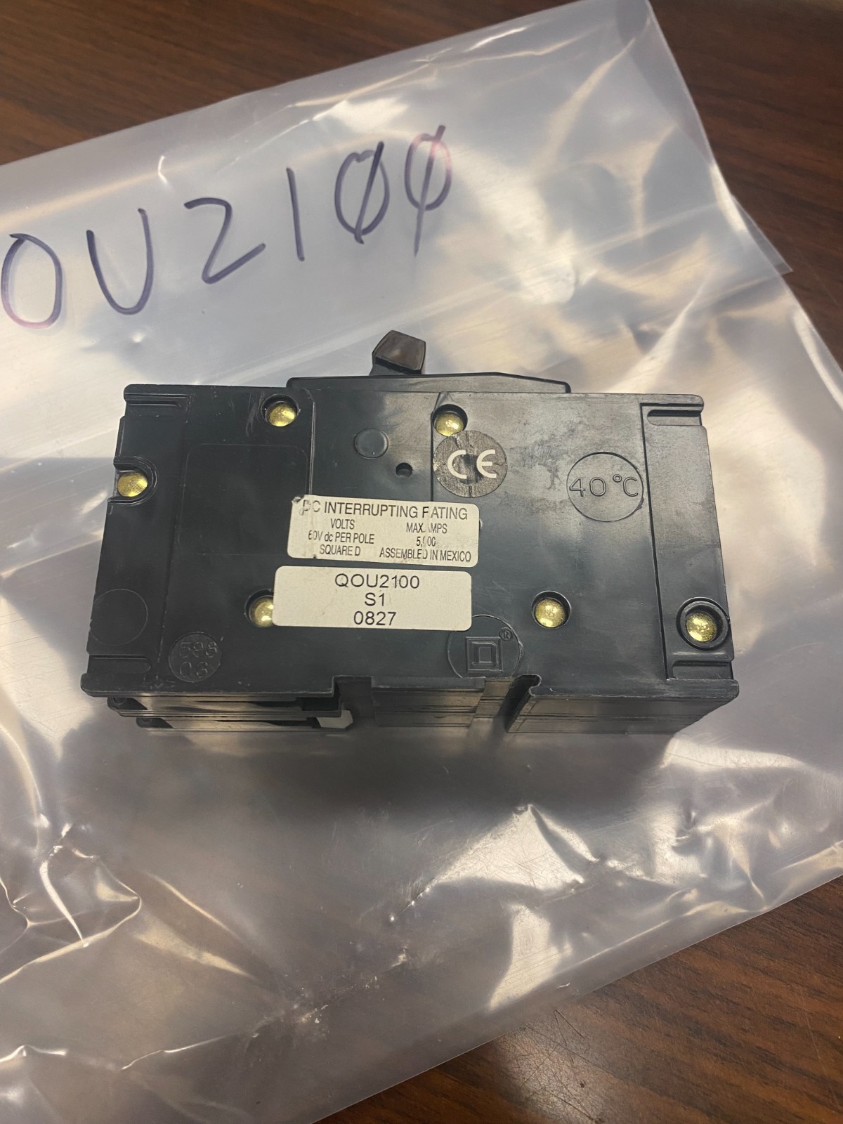 Square D QOU2100 2 Pole 100A Circuit Breaker Schneider Electric