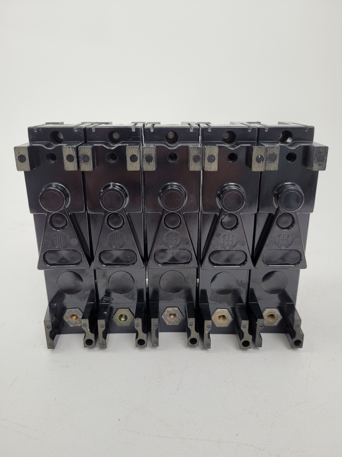 Lot of 5 – EE1-B100 ITE Gould 100 Amp Circuit Breaker – Next Day Option – New