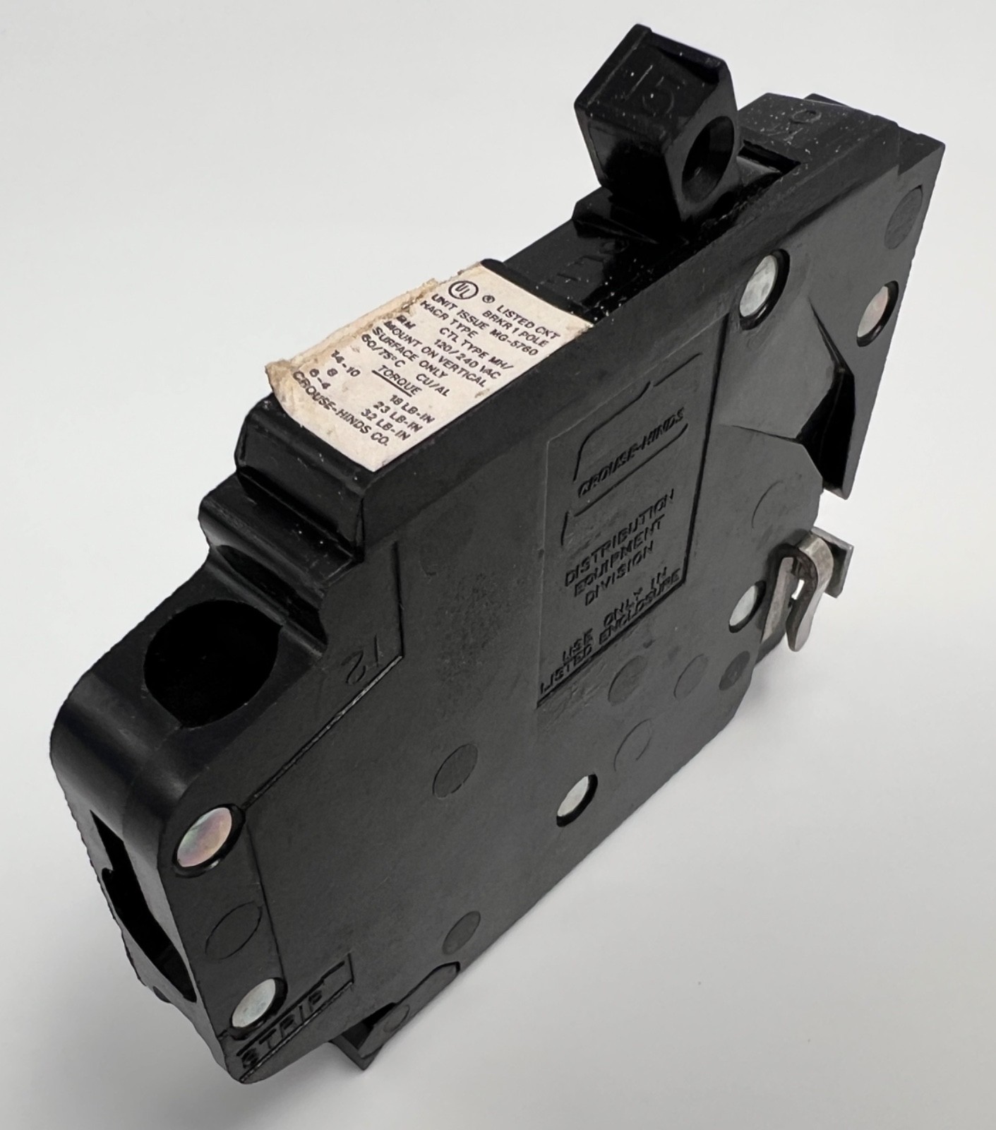Crouse-Hinds MH115R 15Amp 120v Circuit Breaker Right Hook